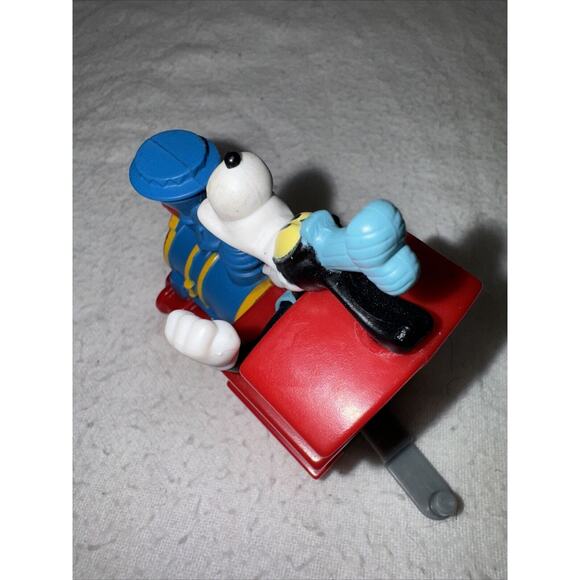 Disney Goofy Train‎ Conductor Toy Figure Vintage Collectible Locomotive Decor - Picture 4 of 10
